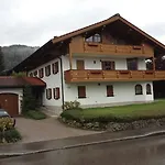 Elisabeth Apartment *